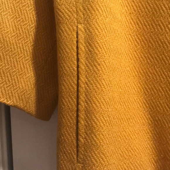 Jacket - Picture 4 of 6